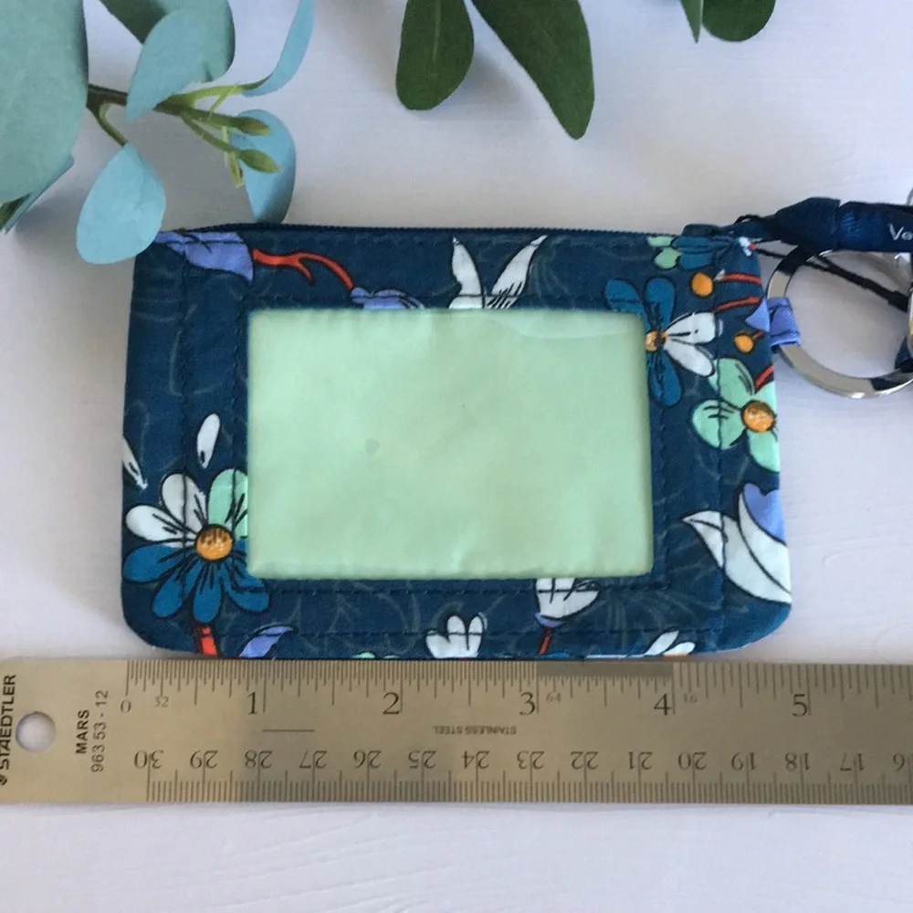 Vera Bradley Zip ID & Lanyard NWT